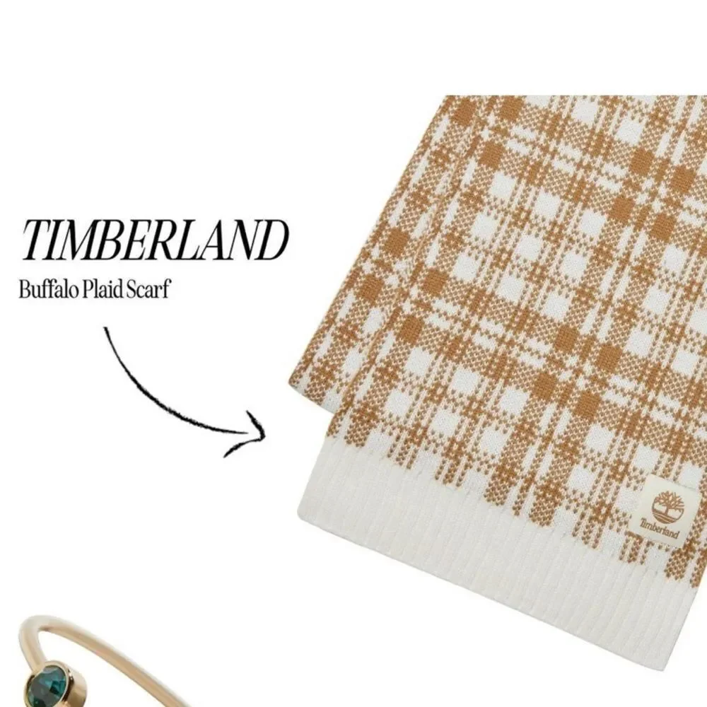 Timberland cozy plaid scarf NEW in package ! Perfect for fall/winter and holiday